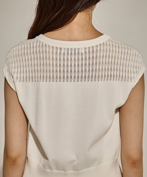 WRAPINKNOT（ラッピンノット）の「【WRAPINKNOTラッピンノット】《STUDIOUS別注》lace nosleeve cardigan/レースノースリーブカーディガン（カーディガン/ボレロ・レディース・レッド/オフホワイト/ブラック・FREE）」の7枚目の写真