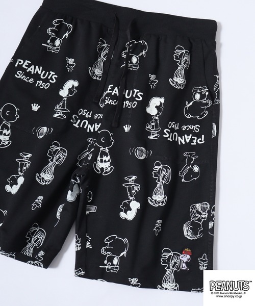 PEANUTS(ピーナッツ)の「PEANUTS プリント総柄ミニ裏毛ハーフパンツ(その他パンツ・メンズ・ブラック系/オートミール/杢グレー/ネイビー/ライトカーキ/ブラック系1/グレイッシュベージュ/ブラック/カーキ系/チャコール/アイボリー系/グレー系・L/M/LL/S)」の1枚目の写真