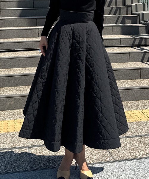 機能中綿キルティングスカート（スカート）｜JENNE（ジェンヌ）の