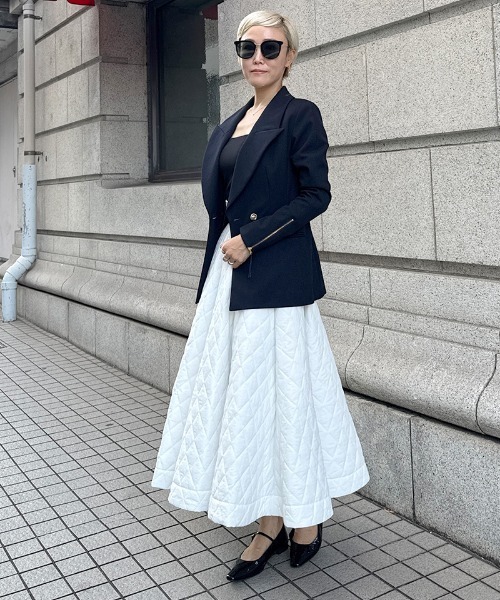 JENNE(ジェンヌ)の「機能中綿キルティングスカート(スカート・レディース・ブラック/ネイビー/ホワイト・SMALL/MEDIUM/LARGE)」の17枚目の写真