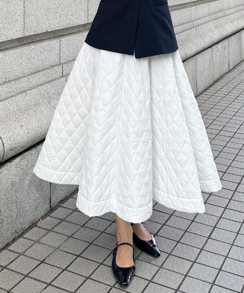 ジェンヌ　機能中綿キルティングスカート セール】機能中綿キルティングスカート（スカート）｜JENNE（ジェンヌ