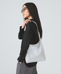 【WEB限定】BEAURE / カウレザー トライアングル トート