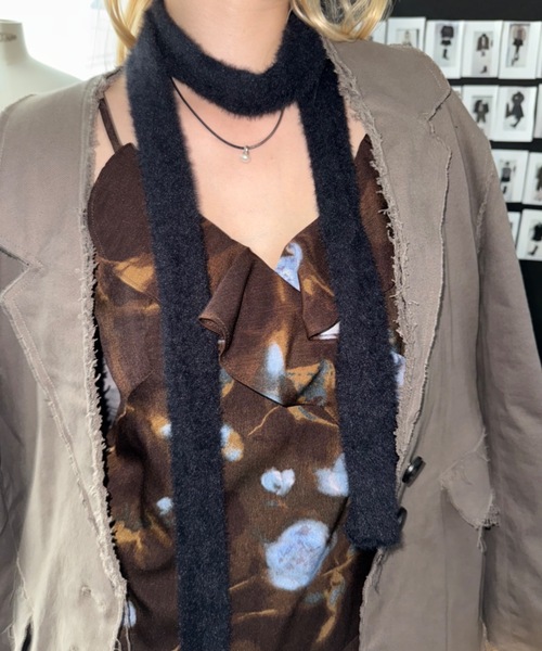 SHAGGIE(シャギー)の「フラワープリントラッフルロングワンピース(ワンピース・レディース・ブラウン・SMALL/MEDIUM)」の5枚目の写真