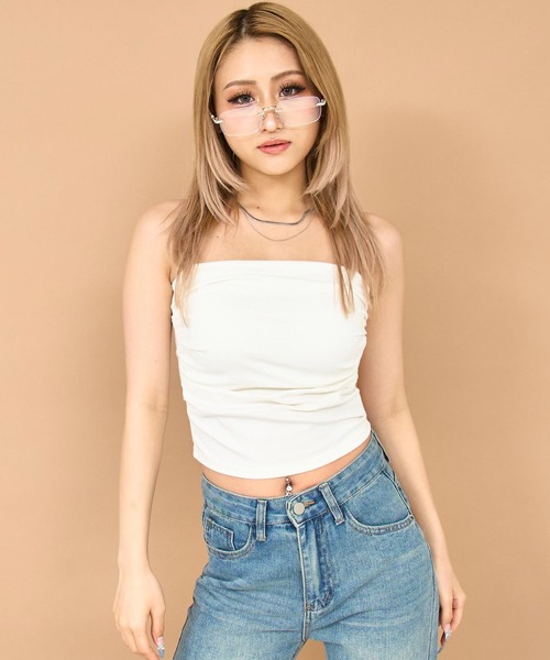 ANAP（アナップ）の「パッド付きバストギャザーベアキャミブラトップ（キャミソール・レディース・ブラック/ホワイト/ベージュ・FREE）」の2枚目の写真