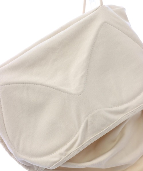 ANAP（アナップ）の「パッド付きバストギャザーベアキャミブラトップ（キャミソール・レディース・ブラック/ホワイト/ベージュ・FREE）」の17枚目の写真