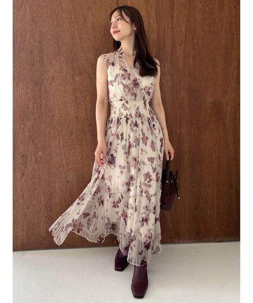 FRAY I.D（フレイアイディー）の「ストレッチショートブーツ（ブーツ・レディース・ワインレッド/ダークブラウン/ブラック/クリーム・36/37/38）」の16枚目の写真