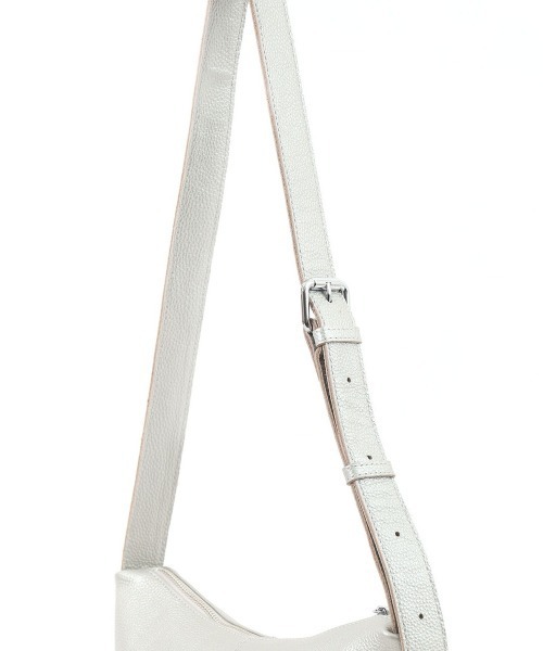 COOCO シュリンクレザーハーフムーンショルダーバッグ（ショルダー