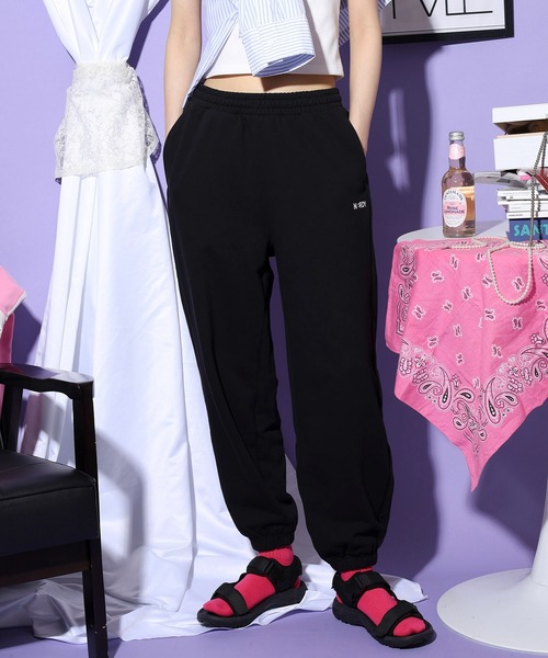 NERDY（ノルディ）の「ベレンクロゴジョガーパンツ（スウェットパンツ・レディース・ホワイト/ブラック・M/SS/L/S）」の10枚目の写真