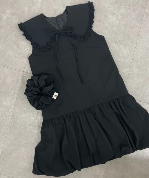 w closet(ダブルクローゼット)の「【25AW】【3点セット/3色展開】シュシュ衿付きバルーンワンピ(ワンピース・レディース・オフホワイト/サックスブルー/ブラック・FREE)」の5枚目の写真