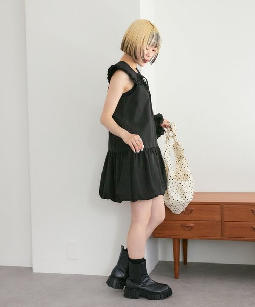 w closet(ダブルクローゼット)の「【25AW】【3点セット/3色展開】シュシュ衿付きバルーンワンピ(ワンピース・レディース・オフホワイト/サックスブルー/ブラック・FREE)」の11枚目の写真