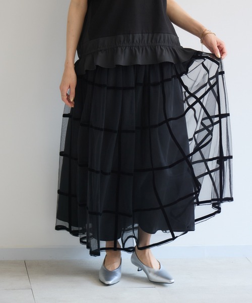 KATHARINE ROSS（キャサリンロス）の「【KATHARINE ROSS】チェックフロッキープリントスカート（スカート・レディース・ブラック/ボルドー・MEDIUM）」の17枚目の写真