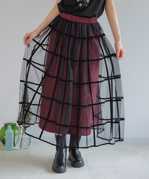 KATHARINE ROSS（キャサリンロス）の「【KATHARINE ROSS】チェックフロッキープリントスカート（スカート・レディース・ブラック/ボルドー・MEDIUM）」の3枚目の写真