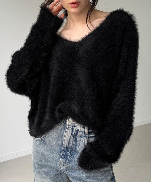 junoah(ジュノア)の「バックリボンフェザーニットトップス(ニット/セーター・レディース・ブラック/グレイッシュベージュ/アイボリー/チャコール・FREE)」の20枚目の写真