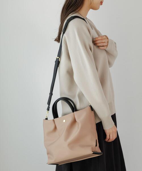 URBAN RESEARCH Sonny Label（アーバンリサーチサニーレーベル）の「『別注』Legato largo×Sonny Label　肩楽2WAYショルダーバッグ（ショルダーバッグ・レディース・ブラック/ネイビー/ベージュ・ONE）」の19枚目の写真