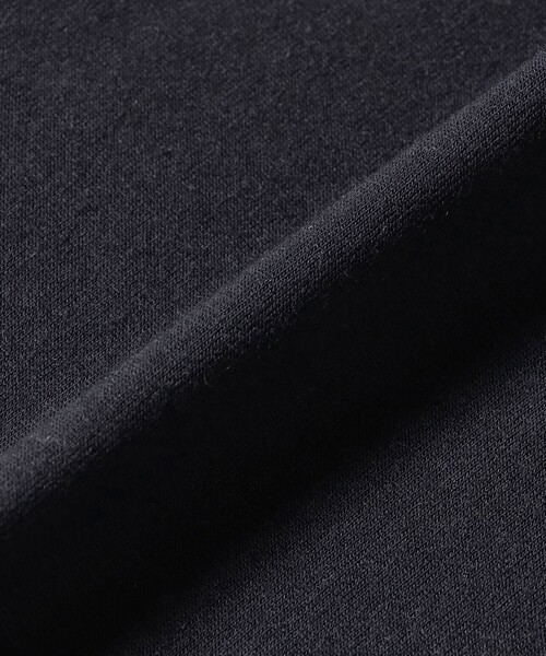 BEAMS F（ビームスエフ）の「ウール モックネック コンフォートフィット ロングスリーブ Tシャツ（Tシャツ/カットソー・メンズ・チャコールグレー/ブラウン/ブラック・XL/M/S/L）」の8枚目の写真