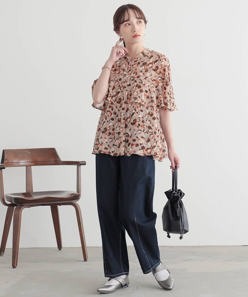 n'OrLABEL（ノアールレーベル）の「『カットジャカードプリントフレア袖ブラウス』（シャツ/ブラウス・レディース・ベージュ/グリーン/ブラック・1/2）」の14枚目の写真