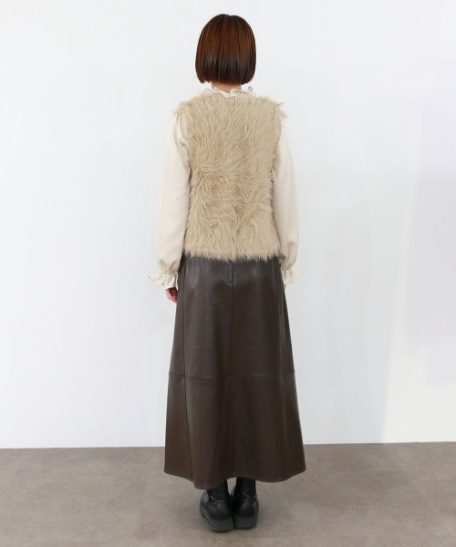 Marilyn Moon（マリリンムーン）の「2way shaggy knit vest（ベスト・レディース・ブラウン/ベージュ/ブラック・FREE）」の17枚目の写真