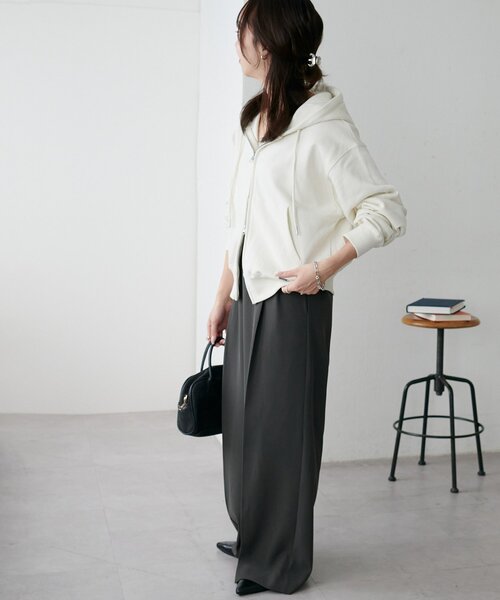 DISCOAT(ディスコート)の「裏毛Wジップパーカー(パーカー・レディース・ネイビー/アイボリー/ライトグレー・FREE)」の10枚目の写真