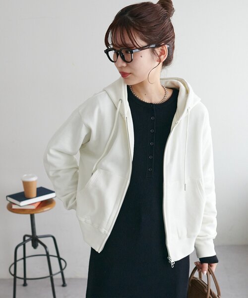 DISCOAT(ディスコート)の「裏毛Wジップパーカー(パーカー・レディース・ネイビー/アイボリー/ライトグレー・FREE)」の11枚目の写真