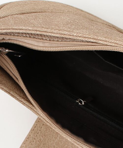 TITTY&CO.（ティティーアンドコー）の「ベルトショルダーバッグ（ショルダーバッグ・レディース・ベージュ/ホワイト/ブラック・FREE）」の14枚目の写真