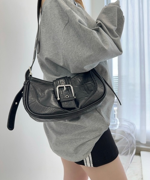 TITTY&CO.（ティティーアンドコー）の「ベルトショルダーバッグ（ショルダーバッグ・レディース・ベージュ/ホワイト/ブラック・FREE）」の2枚目の写真