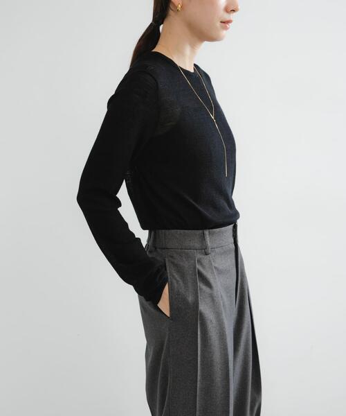 URBAN RESEARCH（アーバンリサーチ）の「new basic　LOA THERMAL CREWKNIT（ニット/セーター・レディース・ブラック/カーキ/オフホワイト・FREE）」の17枚目の写真