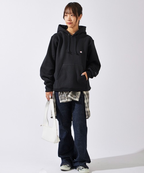 Champion(チャンピオン)の「Champion/チャンピオン RW HOODED SWEATSHIRT リバースウィーブ(R) フーデッドスウェットシャツ(パーカー・メンズ・グレー/バーガンディー/ダークネイビー/ブラック・XL/L/M)」の8枚目の写真