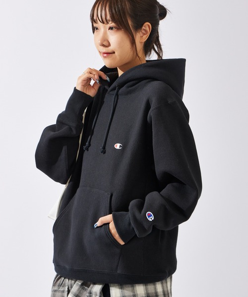 Champion(チャンピオン)の「Champion/チャンピオン RW HOODED SWEATSHIRT リバースウィーブ(R) フーデッドスウェットシャツ(パーカー・メンズ・グレー/バーガンディー/ダークネイビー/ブラック・XL/L/M)」の5枚目の写真
