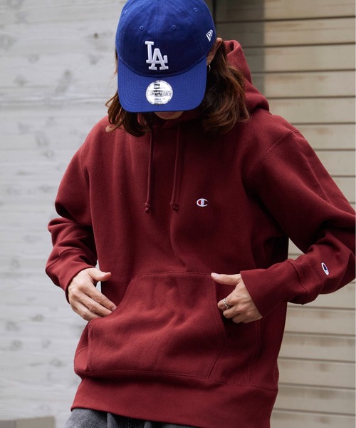 Champion(チャンピオン)の「Champion/チャンピオン RW HOODED SWEATSHIRT リバースウィーブ(R) フーデッドスウェットシャツ(パーカー・メンズ・グレー/バーガンディー/ダークネイビー/ブラック・XL/L/M)」の12枚目の写真