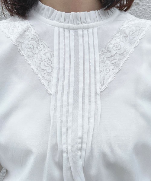 an another angelus（アンアナザーアンジェラス）の「フロントピンタックレース使いブラウス/fint フィント（シャツ/ブラウス・レディース・オフホワイト/モーブ系・FREE）」の4枚目の写真