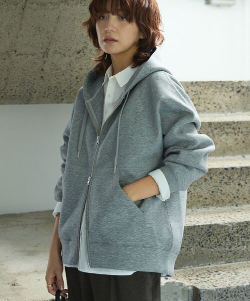 AMERICAN HOLIC（アメリカンホリック）の「ダンボールポンチZIPパーカー（パーカー・レディース・ブラック/杢グレー/グレイッシュベージュ/グレー系その他2・M/L）」の17枚目の写真