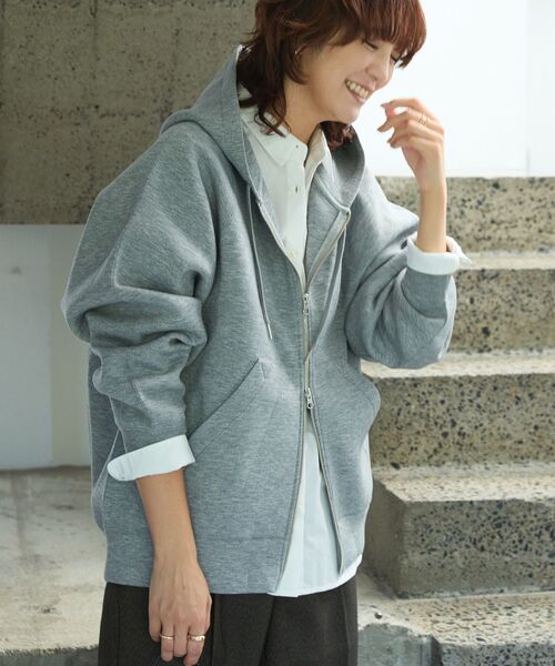 AMERICAN HOLIC（アメリカンホリック）の「ダンボールポンチZIPパーカー（パーカー・レディース・ブラック/杢グレー/グレイッシュベージュ/グレー系その他2・M/L）」の18枚目の写真