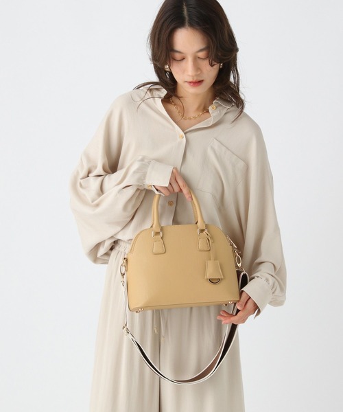 Elura(エルーラ)の「リュクスラインテープバッグ/579686(ハンドバッグ・レディース・ベージュ/ブラック/ダークブラウン/キャメル・ONE SIZE)」の14枚目の写真