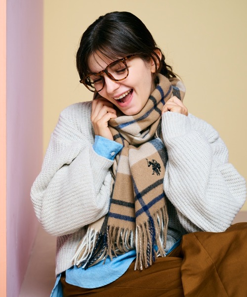 U.S. POLO ASSN.（ユーエスポロアッスン）の「【U.S. POLO ASSN.】 ユーエスポロアッスン　ロゴ刺繍マフラー　USPA-2018/2019（マフラー・レディース・ネイビー/ブルー系その他/オレンジ/ホワイト/ベージュ系その他/キャメル/ピンク/レッド/ブラック/グレー系その他/ピンク系その他/オフホワイト/ブラック系その他/グレー/ダークグリーン/ターコイズブルー/レモンイエロー・FREE）」の7枚目の写真