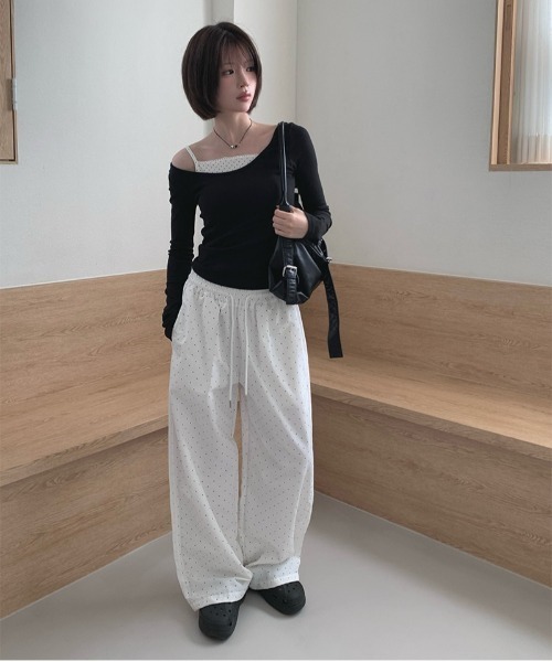 anyonemore（エニワンモア）の「レースラインドット柄ワイドトラックパンツ（その他パンツ・レディース・ブラック/ネイビー/アイボリー・FREE）」の7枚目の写真