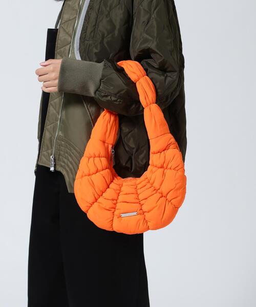 anna sui nyc(アナ スイ エヌ ワイ シー)の「anna sui nyc/アナ スイ エヌワイシー/croissant ショルダーバッグ/15261322(ショルダーバッグ・レディース・ブラック/パープル/オレンジ・F)」の7枚目の写真
