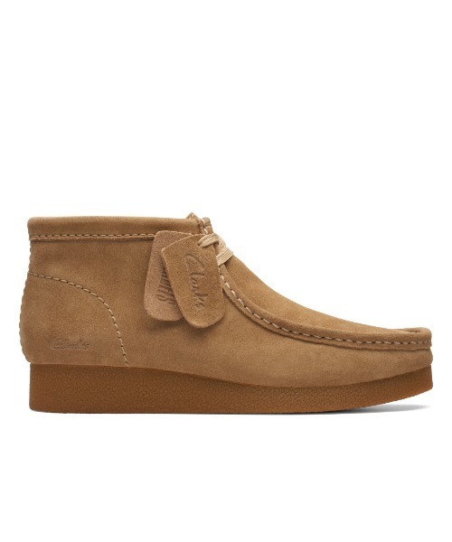 Clarks(クラークス)の「Clarks WallabeeEVO Bt(クラークス ワラビーエヴォ ブーツ)(ブーツ・レディース・ブラック系/ブラウン系・22cm/22.5cm/23cm/24cm/24.5cm/23.5cm/25cm)」の2枚目の写真