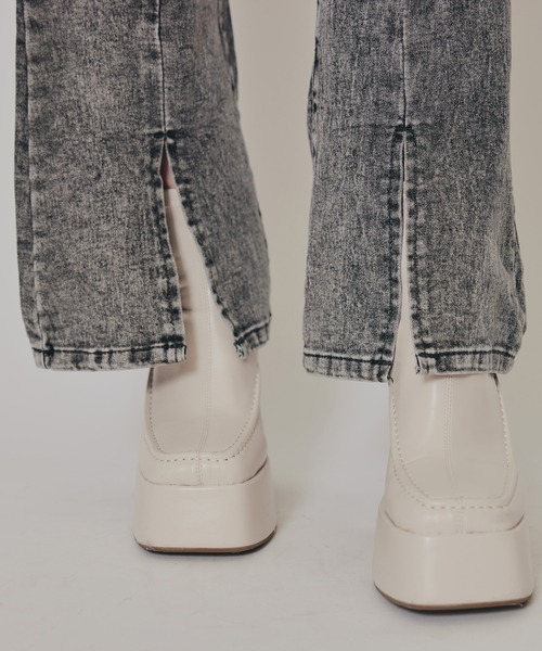 REDYAZEL（レディアゼル）の「カットアウトリボンストレッチデニム（デニムパンツ・レディース・ブルー/ライトグレー・SMALL/MEDIUM）」の14枚目の写真