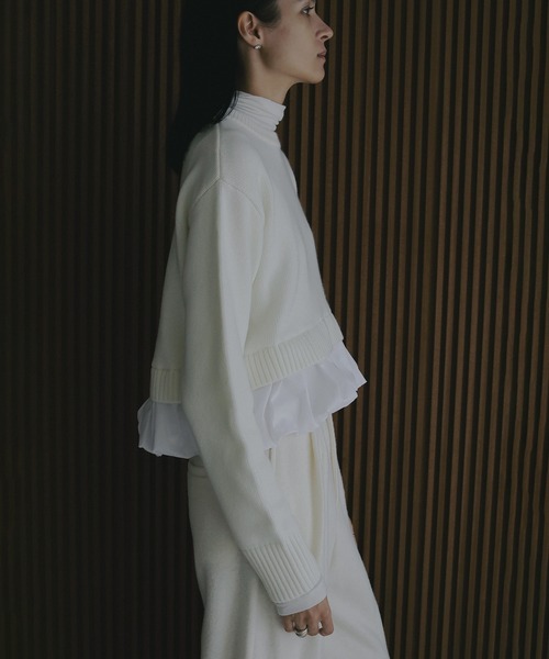 MANOF(マノフ)の「BALLOON DOCKING KNIT(ニット/セーター・レディース・アイボリー/ブラック/グレー・F)」の6枚目の写真