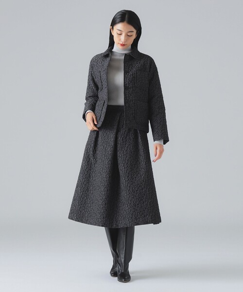 EFFE BEAMS（エッフェビームス）の「フクレ ジャカード スカート（スカート・レディース・ブラック系その他4・38/36）」の2枚目の写真