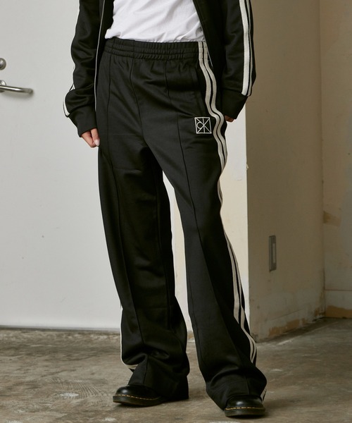 Calvin Klein（カルバン・クライン）の「Calvin Klein/カルバンクライン DBL KNIT STRIPE TRACKパンツ トラックパンツ（その他パンツ・メンズ・ブラック・S/XS/M）」の4枚目の写真