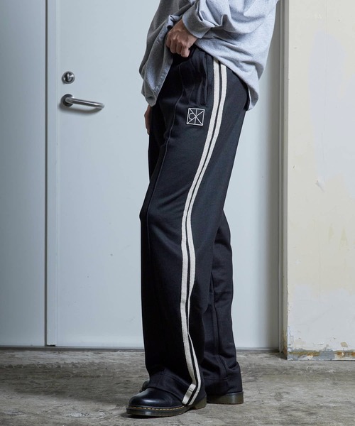 Calvin Klein（カルバン・クライン）の「Calvin Klein/カルバンクライン DBL KNIT STRIPE TRACKパンツ トラックパンツ（その他パンツ・メンズ・ブラック・S/XS/M）」の16枚目の写真