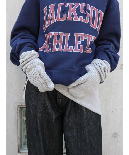 Ungrid(アングリッド)の「ニットスカーフミトンセット(手袋・レディース・レッド/ブラウン/グレー・FREE)」の13枚目の写真