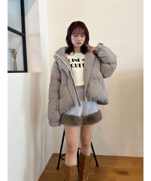 LILY BROWN（リリーブラウン）の「エコファ―ショートパンツ（その他パンツ・レディース・ホワイト/ブラック/ライトブルー・0/1）」の22枚目の写真