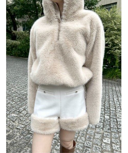 LILY BROWN（リリーブラウン）の「エコファ―ショートパンツ（その他パンツ・レディース・ホワイト/ブラック/ライトブルー・0/1）」の5枚目の写真