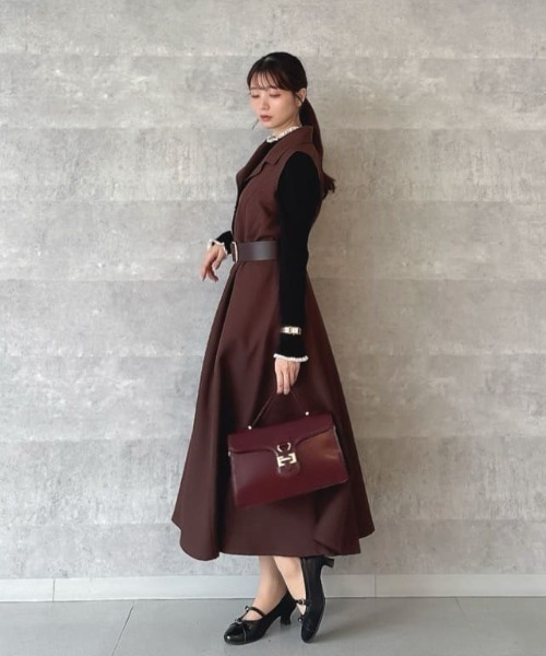 ベルト付きウールライク開衿ジレワンピース