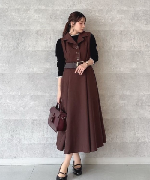 an another angelus(アンアナザーアンジェラス)の「ベルト付きウールライク開衿ジレワンピース(ワンピース・レディース・ブラウン/グレー・FREE)」の10枚目の写真