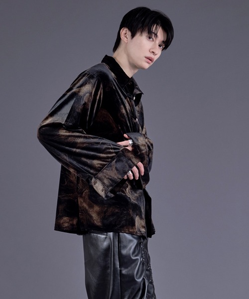 Ellno Loset(エルノロゼット)の「ニュアンスガラベロアシルバーボタンチャイナシャツ(シャツ/ブラウス・メンズ・ブラック×ブルー/ブラック系その他・SMALL/MEDIUM/LARGE)」の19枚目の写真