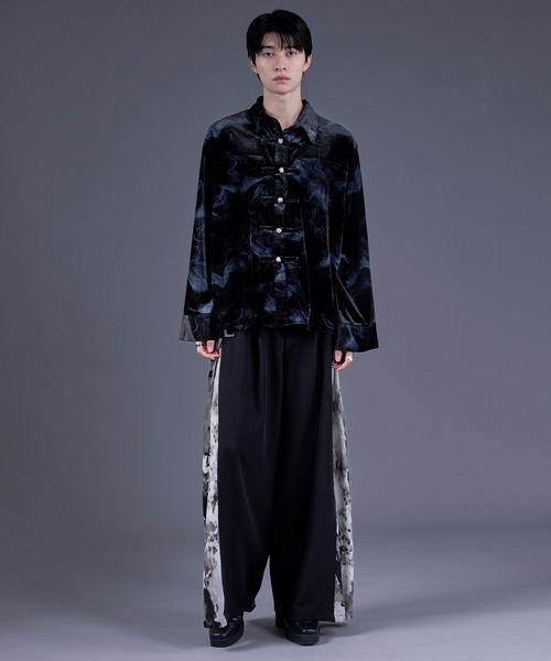Ellno Loset(エルノロゼット)の「ニュアンスガラベロアシルバーボタンチャイナシャツ(シャツ/ブラウス・メンズ・ブラック×ブルー/ブラック系その他・SMALL/MEDIUM/LARGE)」の8枚目の写真