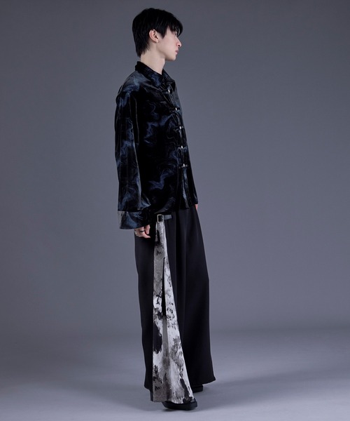 Ellno Loset(エルノロゼット)の「ニュアンスガラベロアシルバーボタンチャイナシャツ(シャツ/ブラウス・メンズ・ブラック×ブルー/ブラック系その他・SMALL/MEDIUM/LARGE)」の9枚目の写真